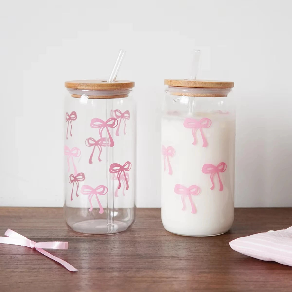 1/2pcs Glass Bow Printed Glass Cup With Bamboo And Wood Lid Family Daily Drinking Cups For Outdoor Picnic Breakfast Milk Bottle